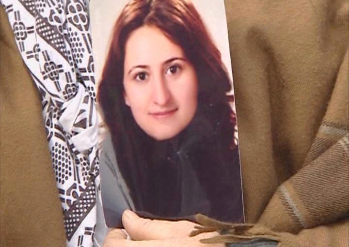 Van depreminde hayatını kaybeden Aylin öğretmen Antalya’da toprağa verildi