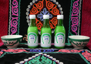 Orta Asya'nın meşhur içeceği 'kımız'ın yapılışı
