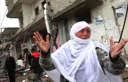 İsrail, Gazze'de hava saldırısı düzenledi: 2 ölü