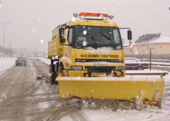 Kocasinan Belediyesi 48 saat karla mücadele etti