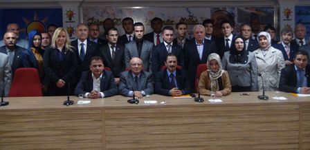 AK Parti Karaman il yönetimi basına tanıtıldı