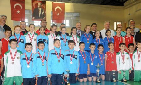 Türkiye Badminton Şampiyonası Çorum'da Yapıldı