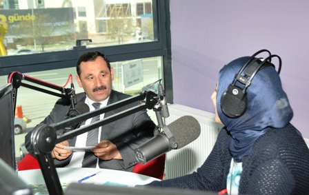 Demirel Ostim ve Aşk FM yayınına katıldı