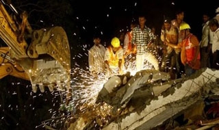 Hindistan’da bina çöktü: 27 ölü, 54 yaralı