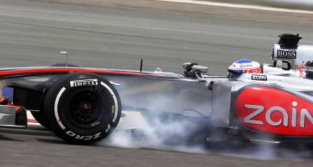 Bahreyn'de zafer Vettel'in