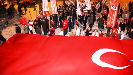 CHP 93.Yıl coşkusunu egemenlik yürüyüşüyle kutladı