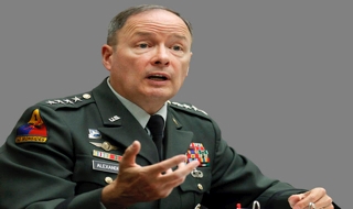 NSA Başkanı Alexander: Takip programı Amerikalıları korumak içindir