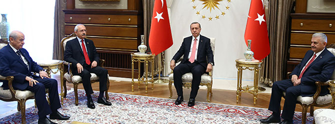 Kılıçdaroğlu Cumhurbaşkanlığı Sarayı'nda