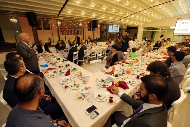 Yaşar, geleneksel iftar buluşmasında basın mensuplarını ağırladı