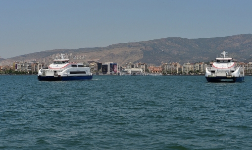 İzmir'in yeni gemilerinden ikincisi 'Dokuz Eylül' geldi
