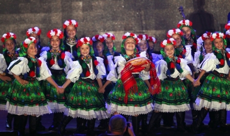 Dil ve Kültür Festivali Romanya'da şölen havasında geçti