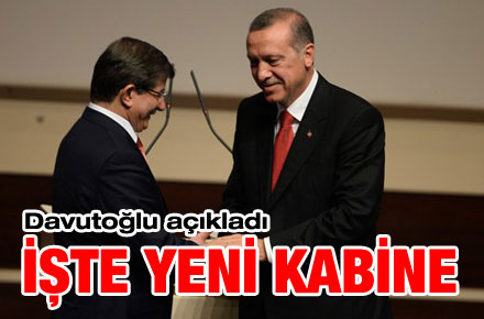 Ahmet Davutoğlu, 62. Hükümetin Bakanlar Kurulu listesini açıkladı.