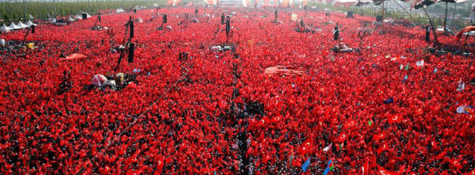 Erdoğan: Çarşamba akşamı demokrasi nöbetine nokta koyacağız