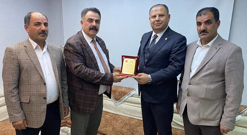ozturk,-turkyilmaz-ve-abali-vanlilarin-konugu-oldu3.jpg