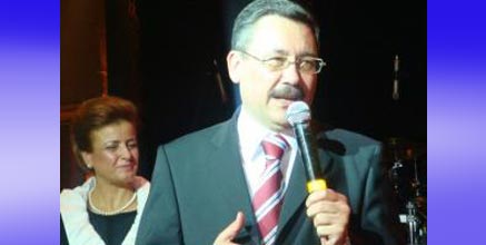 Gökçek'ten  sandık başında anket sonucu