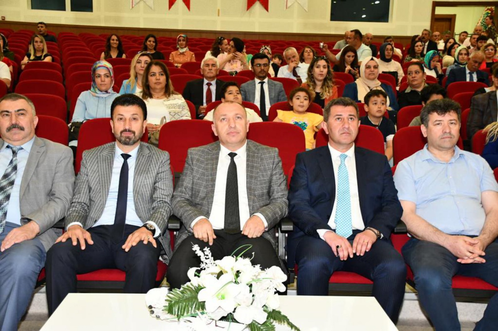 EGİTİMDE BÜYÜK BAŞARI