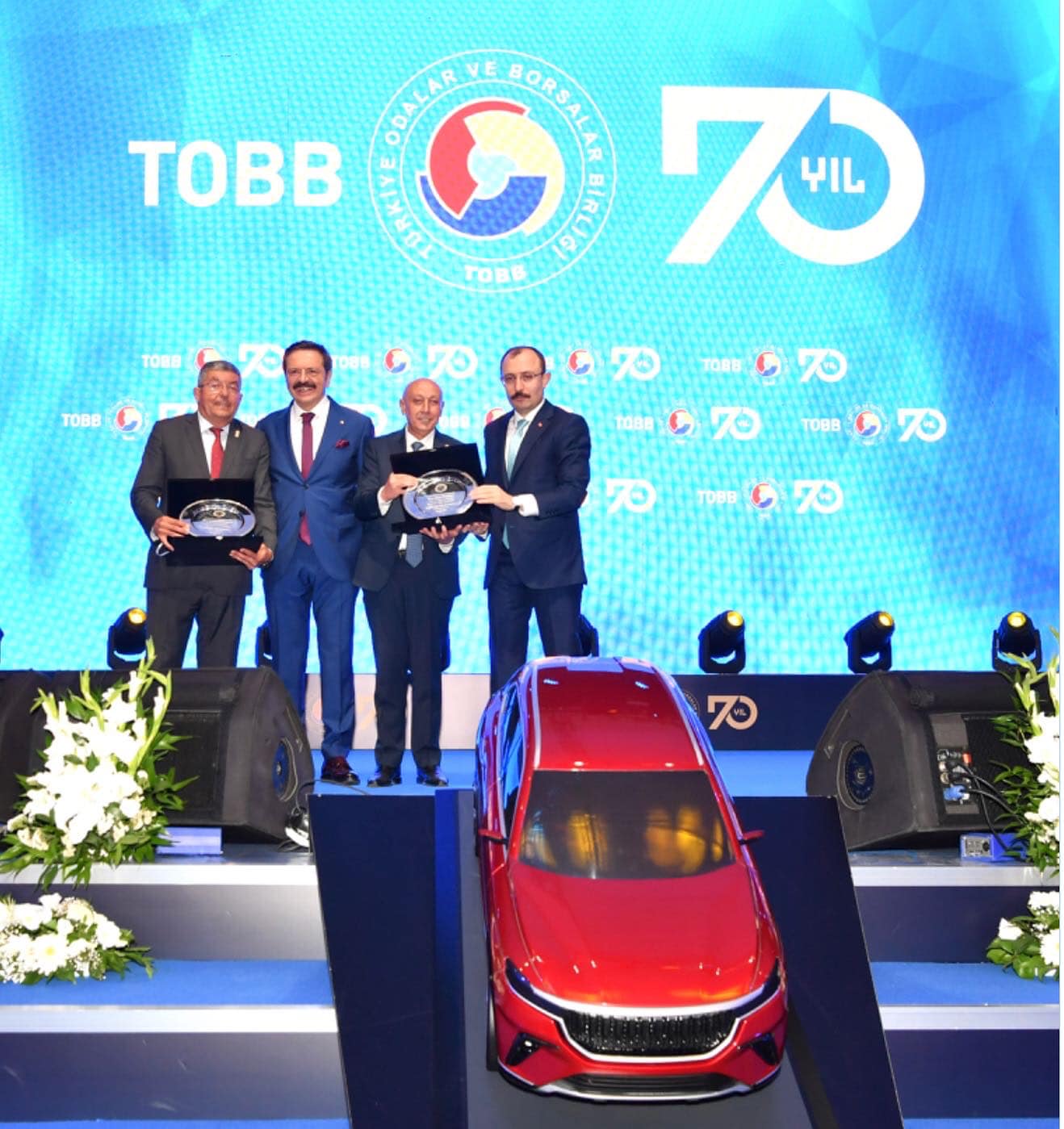 TOBB’DEN BAŞKANINDAN HARUN SÜMER’E PLAKET