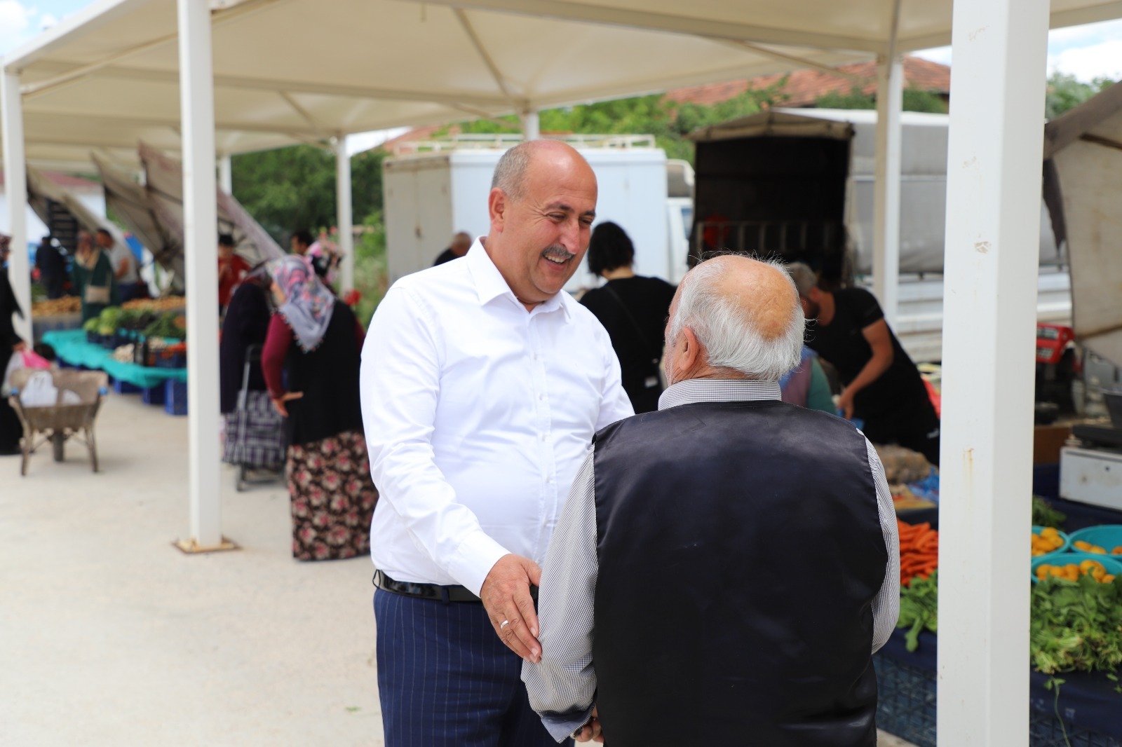 YÜRÜYÜŞ BAHANE, HALKLA SOHBET ŞAHANE