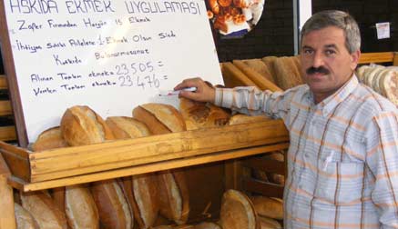 Bir kendine, birde askıya