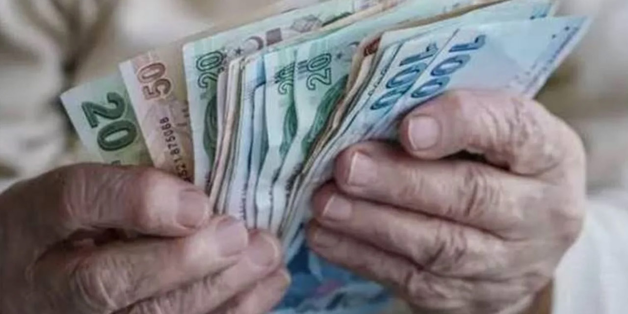 Kurban Bayramı emekli maaş ve ikramiyeleri yarın hesaplara yatmaya başlıyor