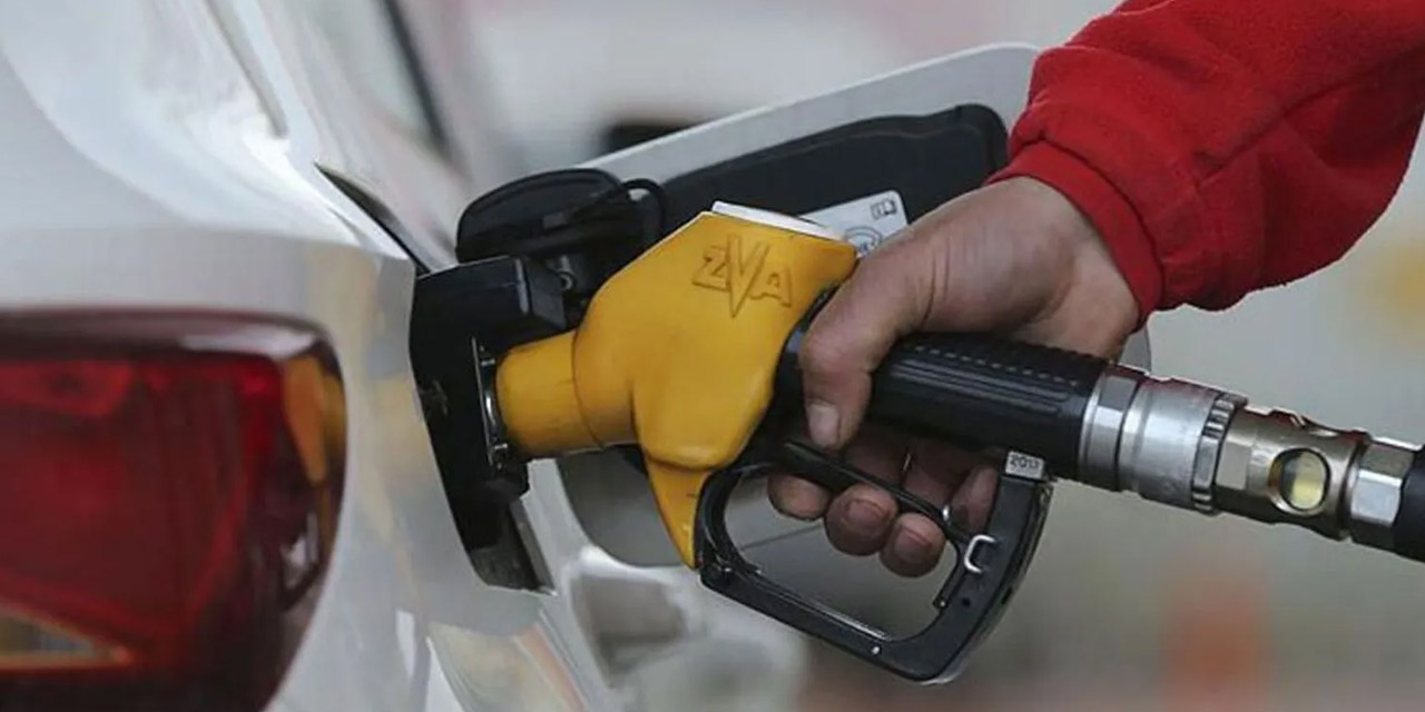 Petrol fiyatları düşüşe geçti