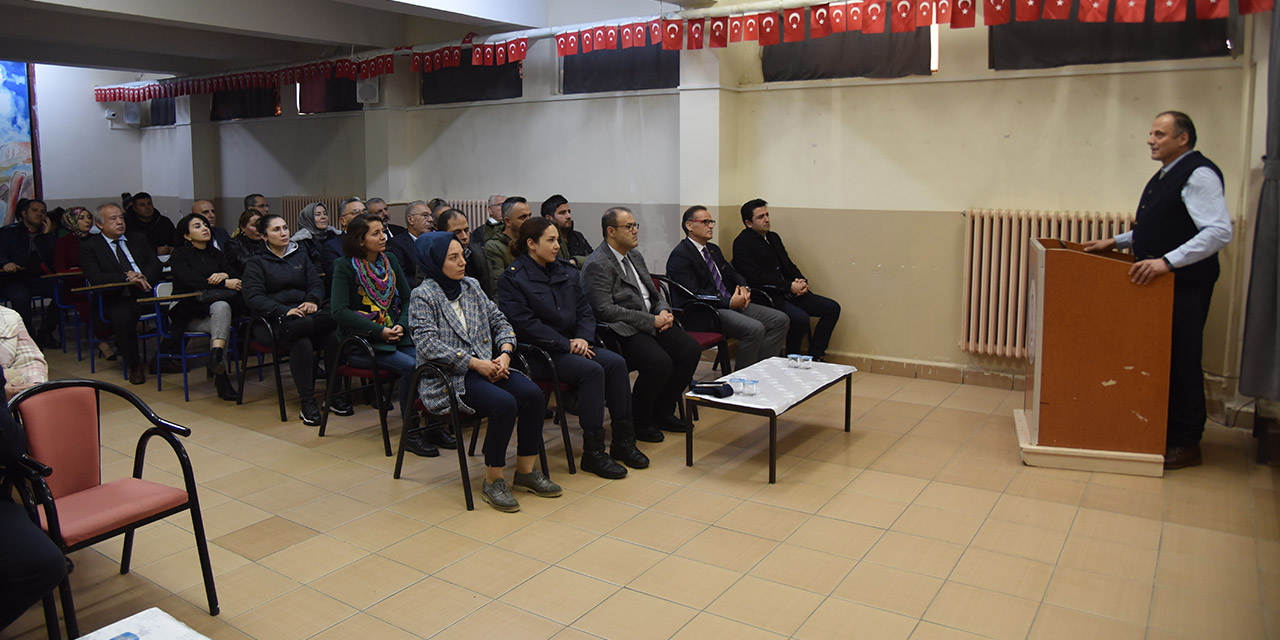 Bahşılı’da insan hakları anlatıldı
