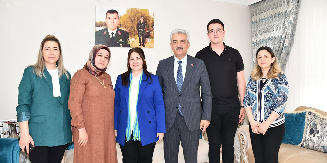 Vali Mehmet Makas ve Eşi Elif Makas, şehit ailesi ziyaretleri devam ediyor