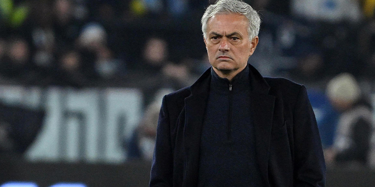 Fenerbahçe, Jose Mourinho'yu KAP'a bildirdi