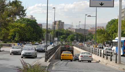 Akay Kavşağı tartışmaları sürüyor
