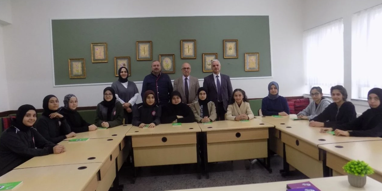 Kırıkkale İl Müftüsü, lise öğrencileriyle buluştu