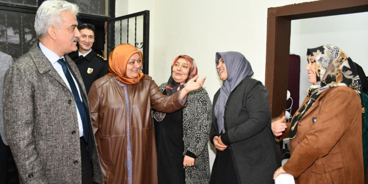 Vatandaşlarla akşam sohbetleri başladı: Vali Makas'ın ilk durağı Ulaş köyü