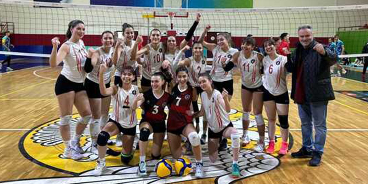 KKÜ kadın voleybol takımı Kırıkkale’nin gururu oldu