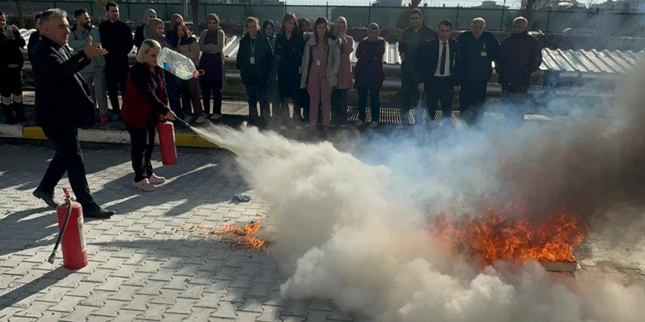 Hastanedeki yangına personel müdahale etti