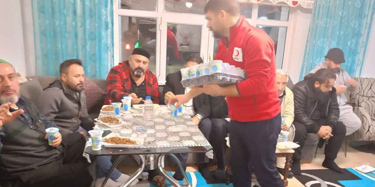 Kırıkkale'de Kızılay kandil günü vatandaşlarla buluştu