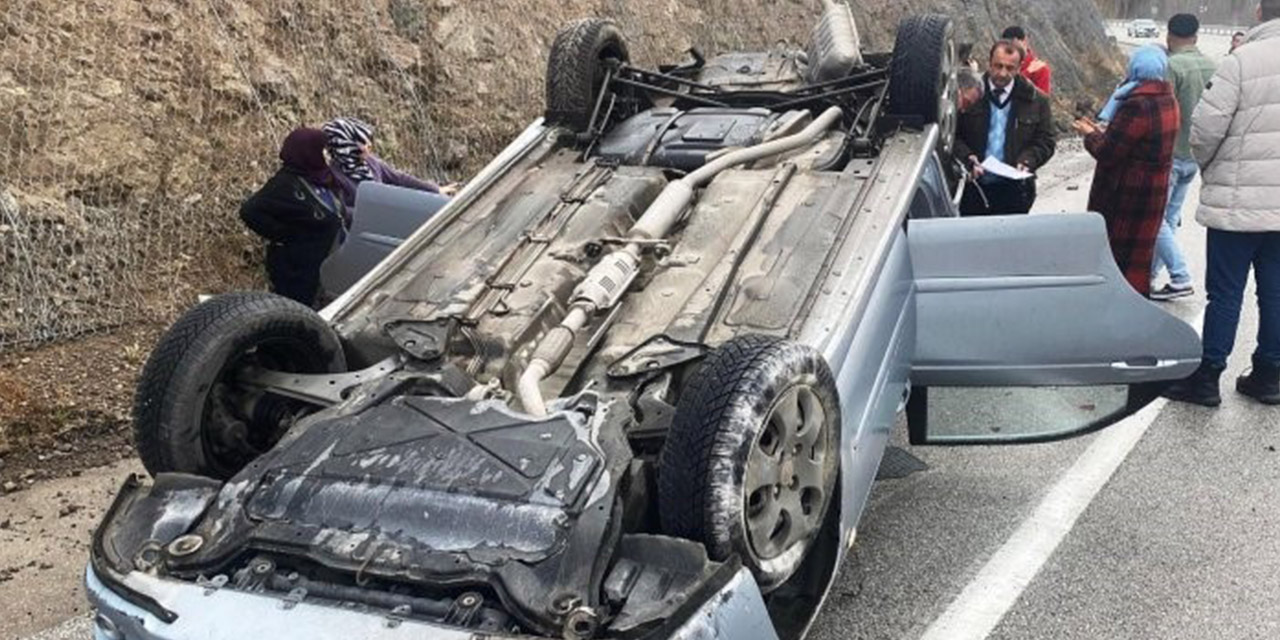Hakemleri taşıyan otomobil devrildi, amatör maç ertelendi