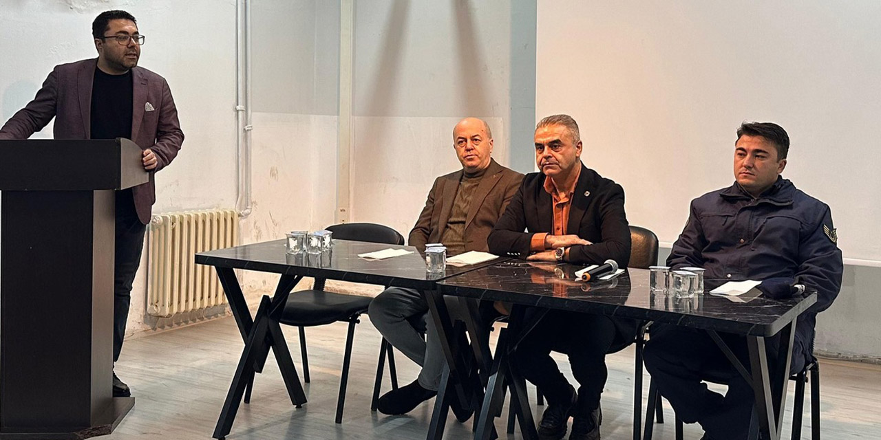 Başkan Çetiner: Öğrencilerin geleceğine yön verecek tecrübelerini paylaştı