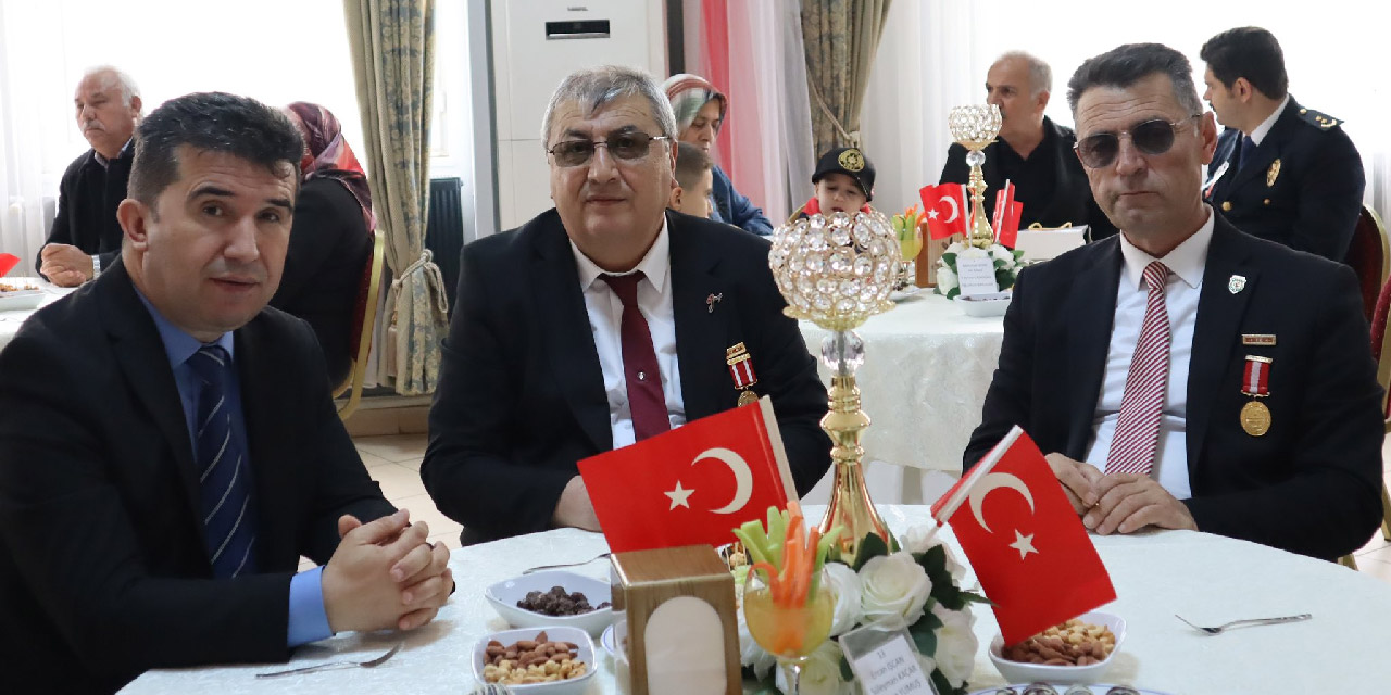 Kırıkkale İl Emniyet Müdürlüğü şehit ve gazi ailelerine kokteyl düzenledi