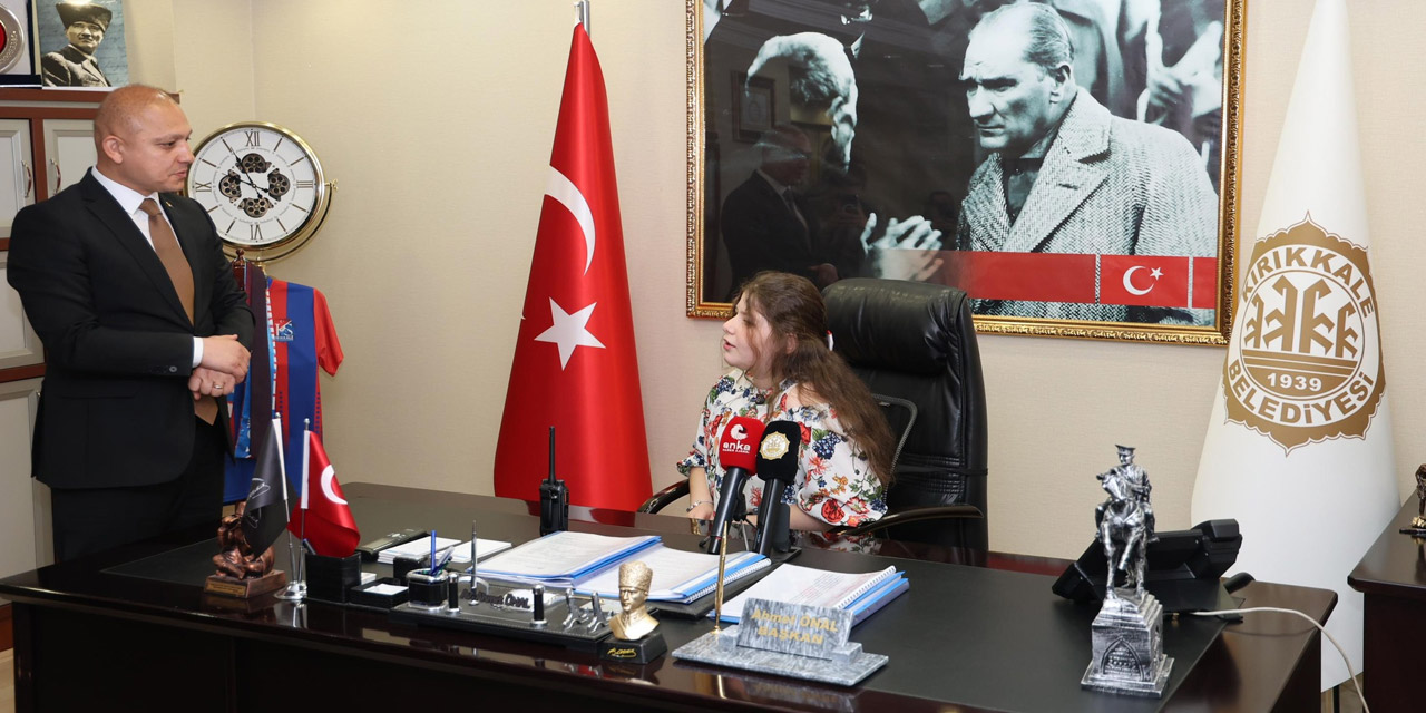Kırıkkale’de Başkanlık koltuğu Ayla’ya emanet! Çocuklar yönetime katıldı
