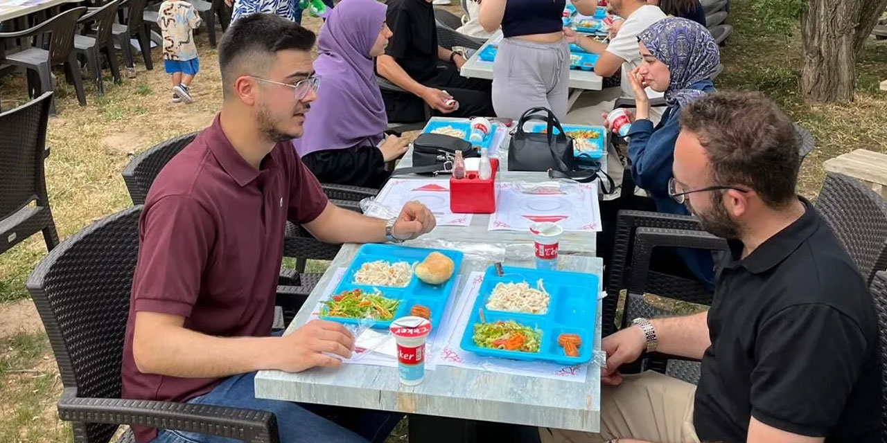 Kırıkkale Üniversitesi’nde ilk mezun pilav günü buluşması