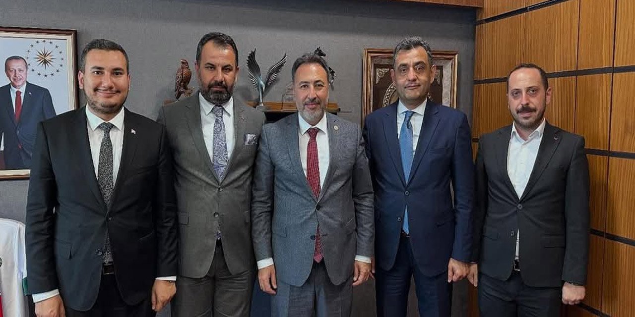 AK Parti Kırıkkale İl Başkanı Pehlivanlı ve heyetinden Vekil Özer’e ziyaret