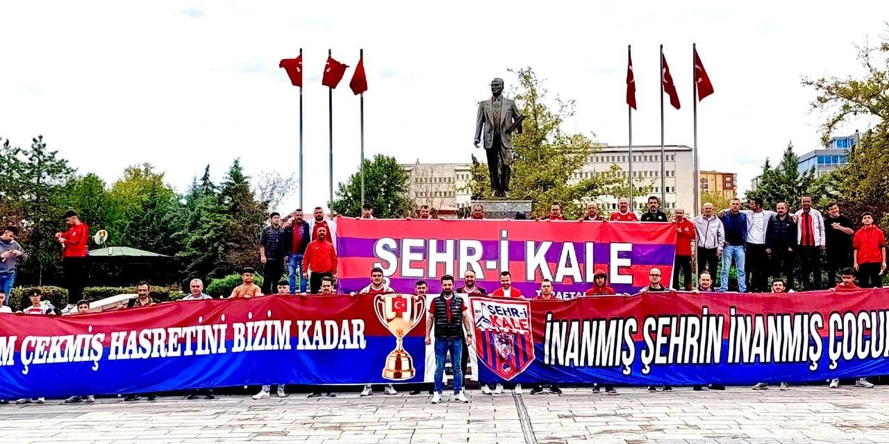 Şehr-i Kale Taraftar Grubu’ndan Başkan Yahşi’ye destek