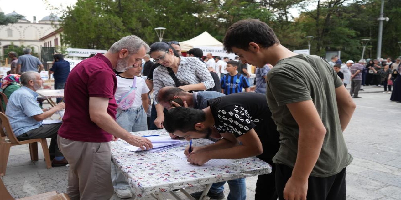 Kırıkkale’de “Soykırıma karşı vicdan imzası” kampanyası