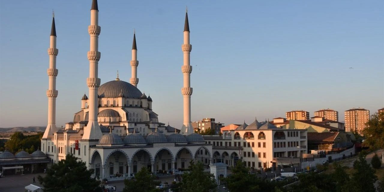Kırıkkale'de namaz  vakitleri belirlendi