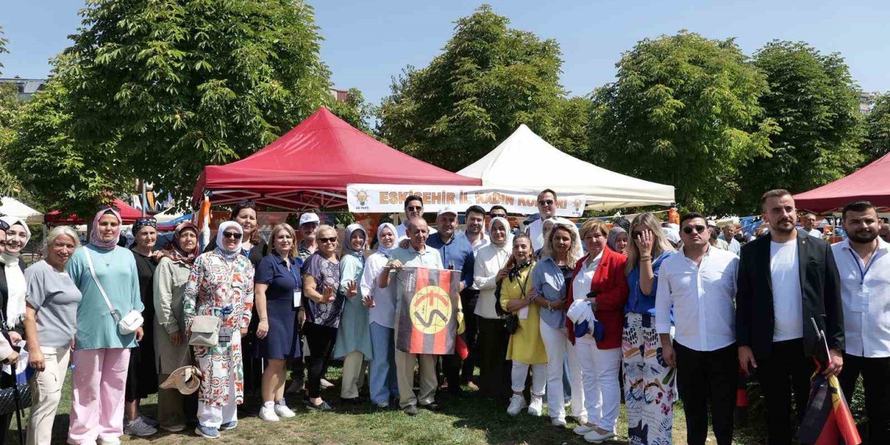 AK Parti’nin 24’üncü kuruluş yıl dönümü sebebiyle pinnik düzenlendi
