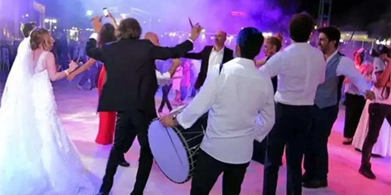 Balışeyh’te meydanda ücretsiz düğünlere yasak
