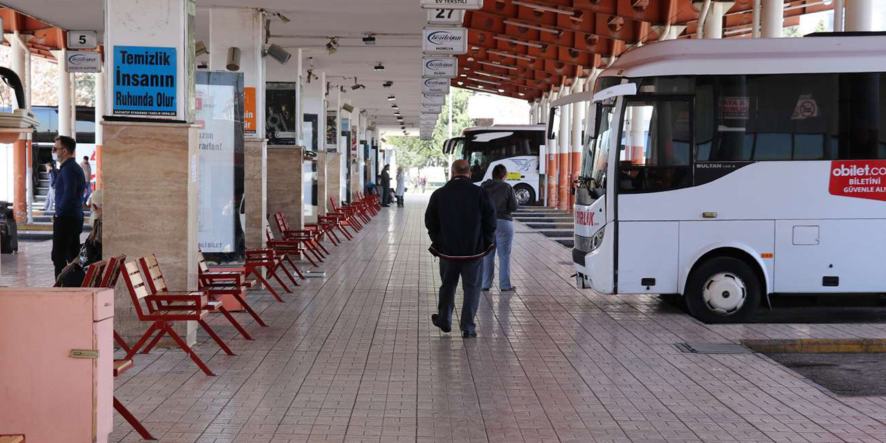Otobüs terminalinde uyuşturucu operasyonu: 2 gözaltı