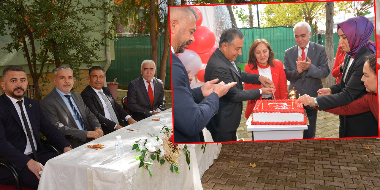 Müdür Güney, 29 Ekim Coşkusunu Tınaz İlkokulu'nda Yaşadı