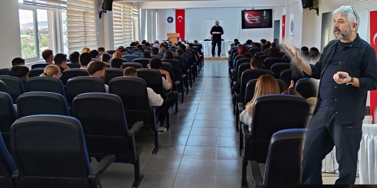 Yüksek Okul öğrencilerine etkin çalışma metotları anlatıldı