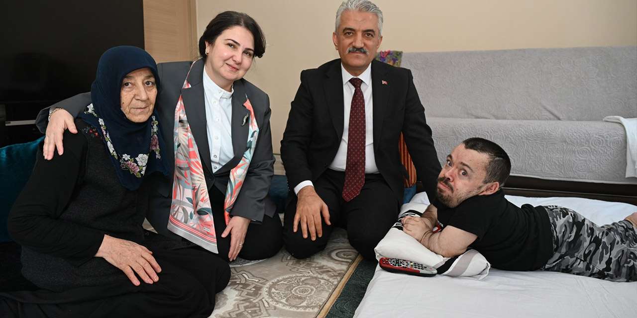 Vali ve eşi, Gamze Tuna ile Yusuf Miço'nun konuğu oldu!