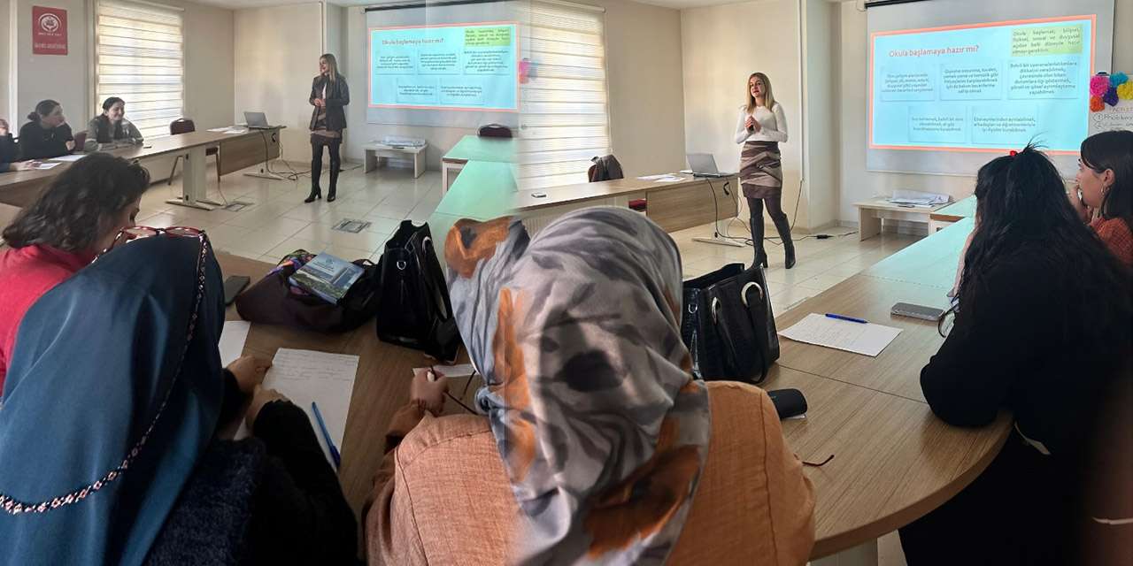 Kırıkkale'de "Okul Hayatı ve Çocuk" modülü ilk mezunlarını verdi